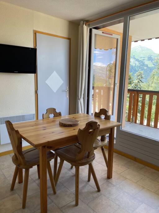 Appartement aux pieds des pistes - Panorama 1350 La Plagne Extérieur photo